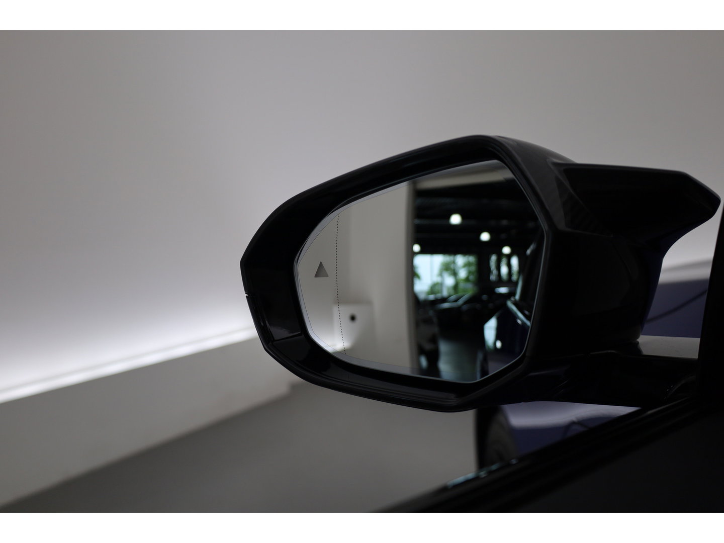 BMW 5 Serie Touring M5 727pk | Rijklaar! | Ultimate Pack | Keramisch | Bowers & Wilkins | M Marina Bay | Pano | Carbon