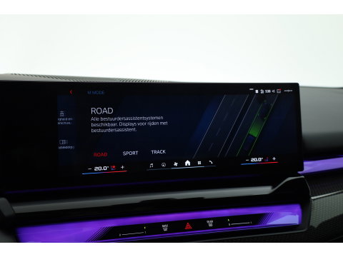 BMW 5 Serie Touring M5 727pk | Rijklaar! | Ultimate Pack | Keramisch | Bowers & Wilkins | M Marina Bay | Pano | Carbon