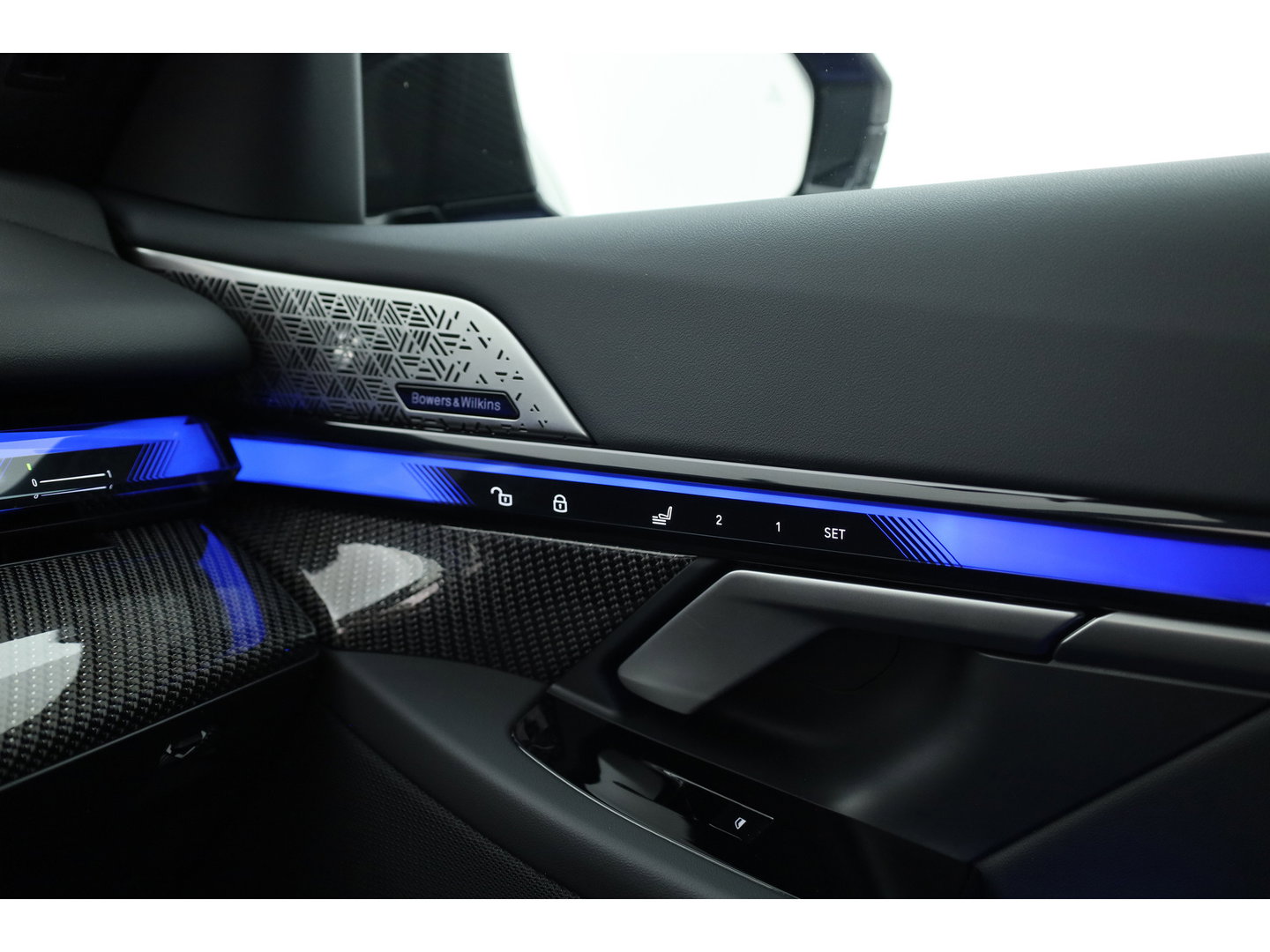 BMW 5 Serie Touring M5 727pk | Rijklaar! | Ultimate Pack | Keramisch | Bowers & Wilkins | M Marina Bay | Pano | Carbon