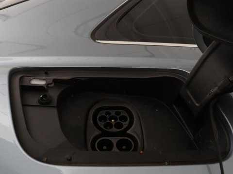 Audi Q4 e-tron 35 Launch edition Advanced 55 kWh | SOH 91% | Carplay | Stoelverwarming| Matrix LED | DAB | Cruise control | Parkeerhulp | Virtual cockpit | Navigatie