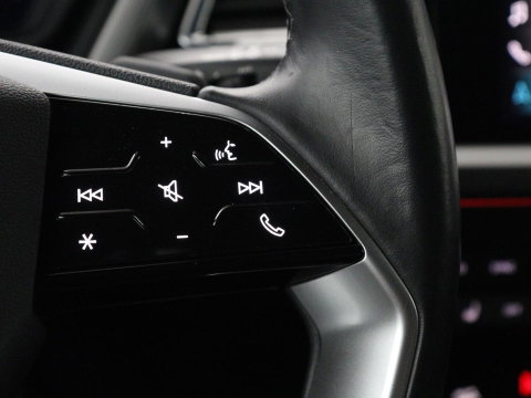 Audi Q4 e-tron 35 Launch edition Advanced 55 kWh | SOH 91% | Carplay | Stoelverwarming| Matrix LED | DAB | Cruise control | Parkeerhulp | Virtual cockpit | Navigatie