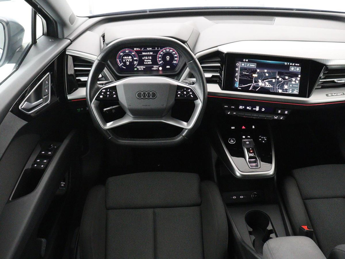 Audi Q4 e-tron 35 Launch edition Advanced 55 kWh | SOH 91% | Carplay | Stoelverwarming| Matrix LED | DAB | Cruise control | Parkeerhulp | Virtual cockpit | Navigatie