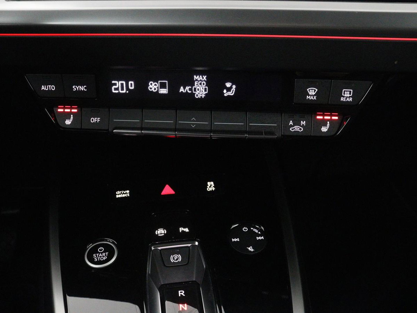 Audi Q4 e-tron 35 Launch edition Advanced 55 kWh | SOH 91% | Carplay | Stoelverwarming| Matrix LED | DAB | Cruise control | Parkeerhulp | Virtual cockpit | Navigatie