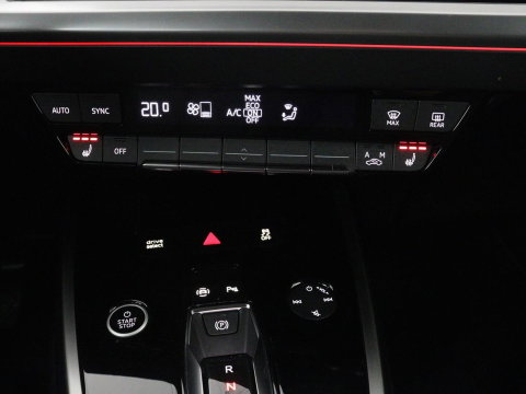 Audi Q4 e-tron 35 Launch edition Advanced 55 kWh | SOH 91% | Carplay | Stoelverwarming| Matrix LED | DAB | Cruise control | Parkeerhulp | Virtual cockpit | Navigatie