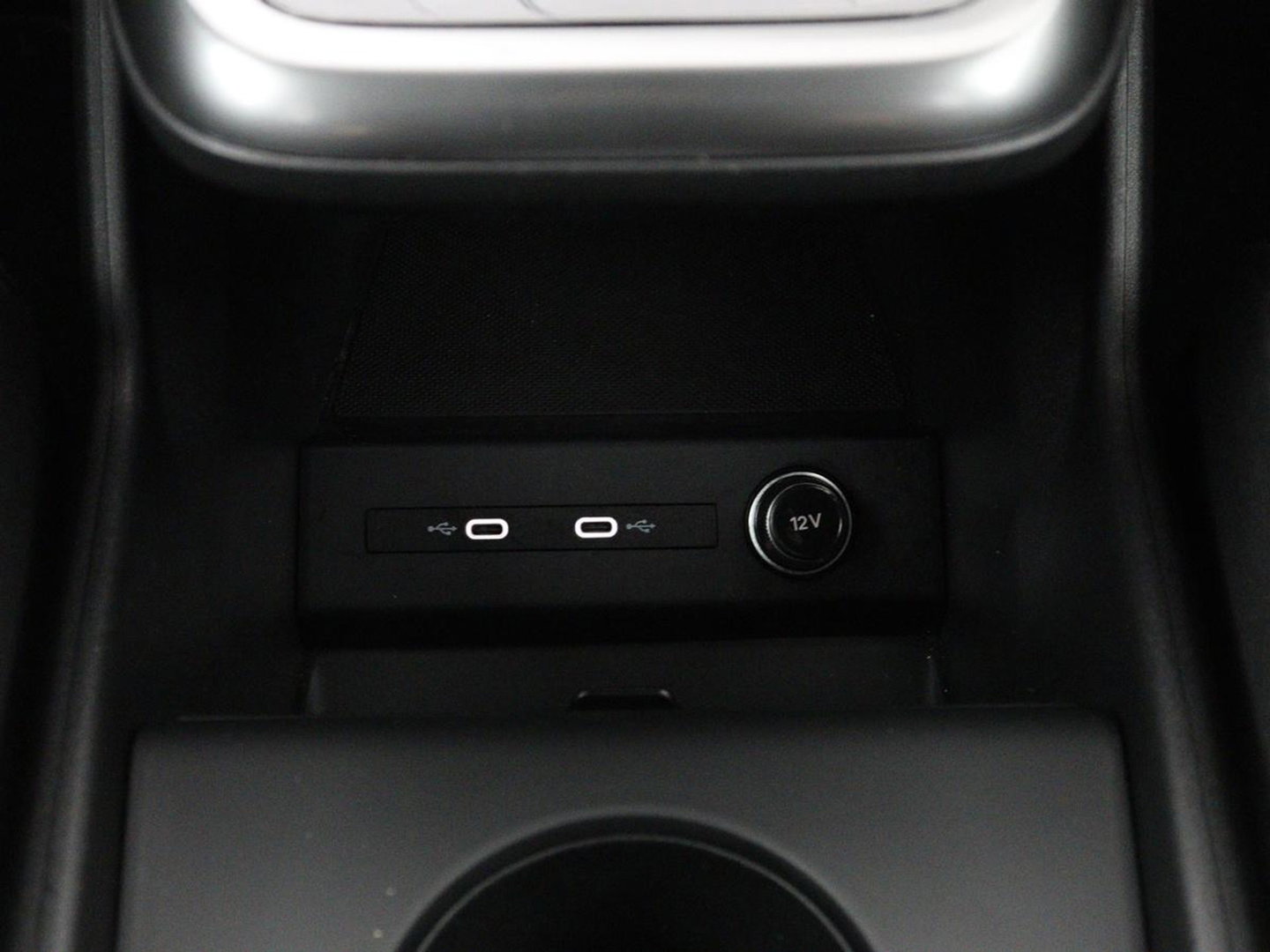 Audi Q4 e-tron 35 Launch edition Advanced 55 kWh | SOH 91% | Carplay | Stoelverwarming| Matrix LED | DAB | Cruise control | Parkeerhulp | Virtual cockpit | Navigatie