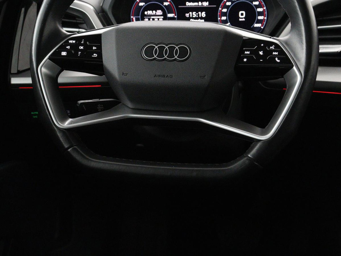 Audi Q4 e-tron 35 Launch edition Advanced 55 kWh | SOH 91% | Carplay | Stoelverwarming| Matrix LED | DAB | Cruise control | Parkeerhulp | Virtual cockpit | Navigatie