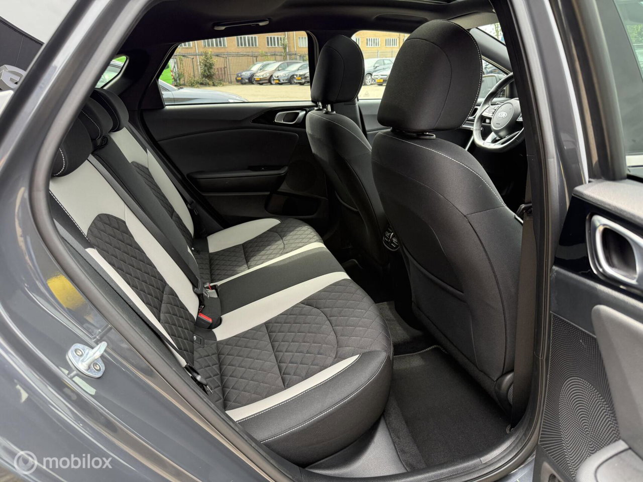 Kia ProCeed