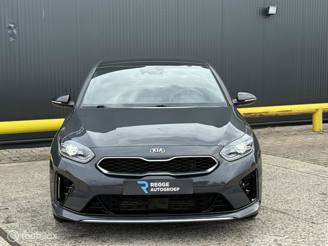 Kia ProCeed