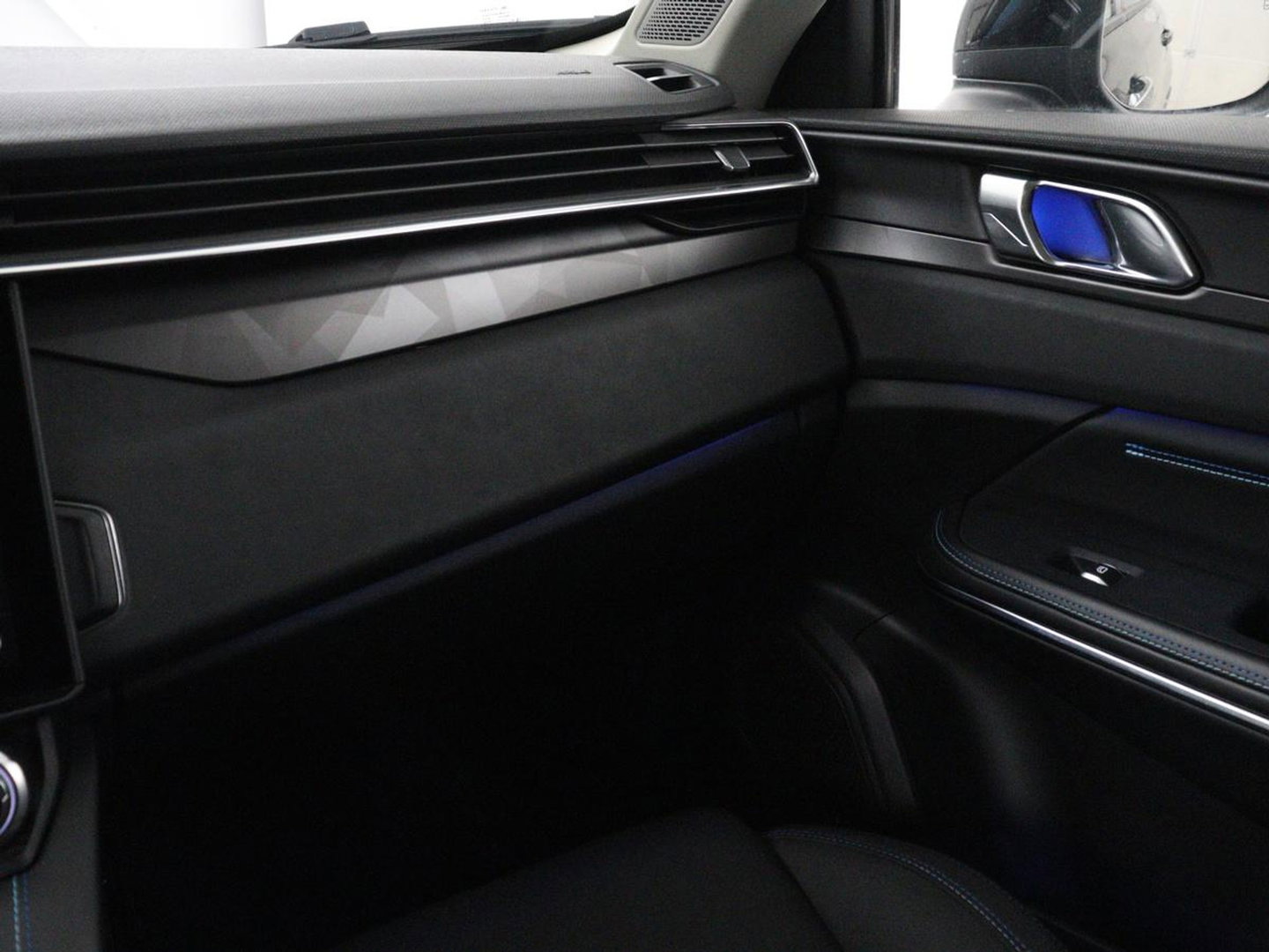 Lynk & Co 01 1.5 Plug In | SOH 91,6% | Panoramadak | Infinity by Harman | 360 Camera | Adaptive cruise | Stoelverwarming | Carplay | Memory | Full LED | PHEV