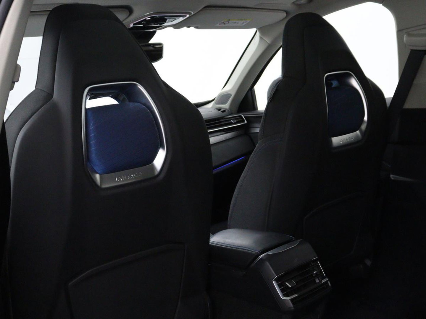 Lynk & Co 01 1.5 Plug In | SOH 91,6% | Panoramadak | Infinity by Harman | 360 Camera | Adaptive cruise | Stoelverwarming | Carplay | Memory | Full LED | PHEV