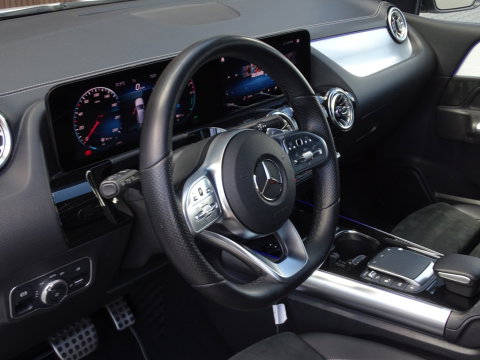 Mercedes-Benz B-Klasse 250e 218PK automaat / AMG Line / 2021 / LED