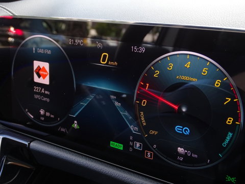 Mercedes-Benz B-Klasse 250e 218PK automaat / AMG Line / 2021 / LED