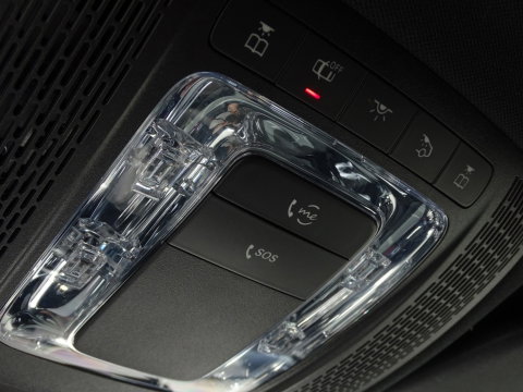 Mercedes-Benz B-Klasse 250e 218PK automaat / AMG Line / 2021 / LED
