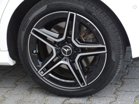 Mercedes-Benz B-Klasse 250e 218PK automaat / AMG Line / 2021 / LED