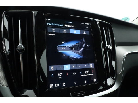 Volvo V60 2.0 T6 Plug-in hybrid AWD Plus Dark | Leer | Stoel + stuuverwarming | Camera |