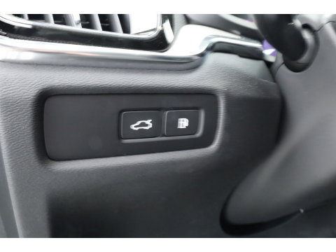 Volvo V60 2.0 T6 Plug-in hybrid AWD Plus Dark | Leer | Stoel + stuuverwarming | Camera |