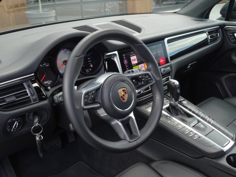 Porsche Macan 3.0 S 354PK / PCM / panoramadakraam / LED