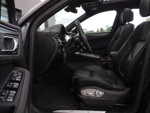 Porsche Macan 3.0 S 354PK / PCM / panoramadakraam / LED
