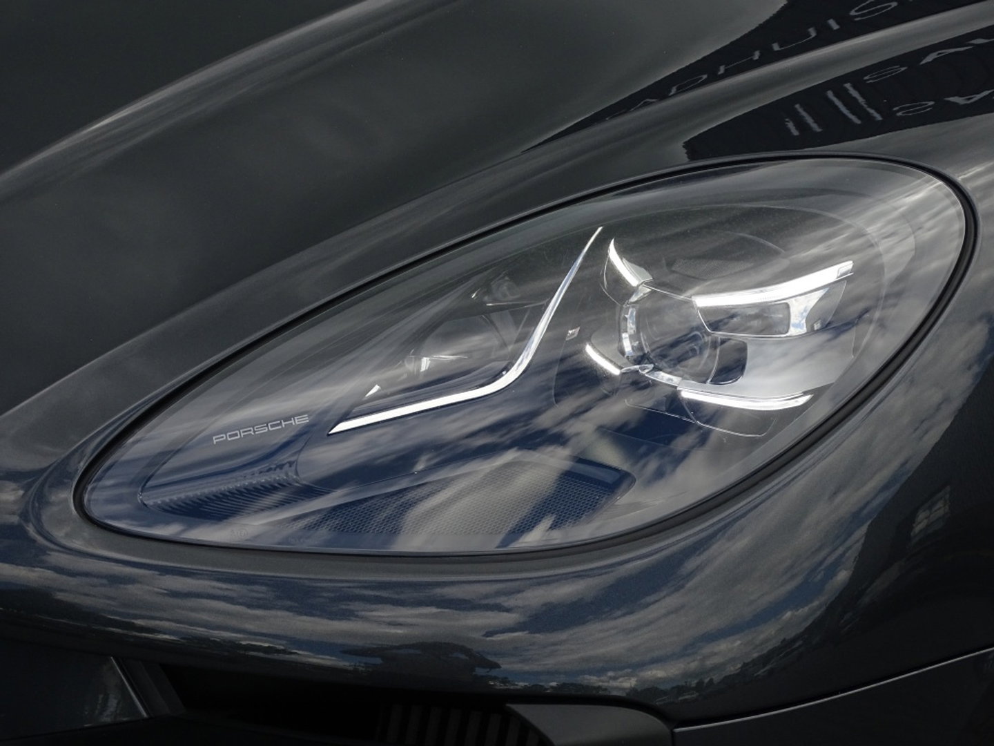Porsche Macan 3.0 S 354PK / PCM / panoramadakraam / LED
