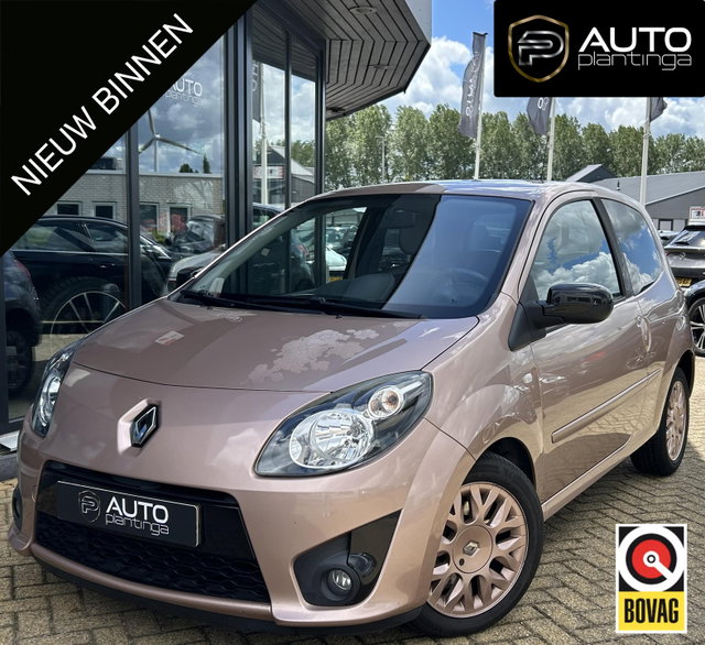 Renault Twingo - 1.2-16V Miss Sixty 75PK | NL AUTO | 2e Eigenaar | NAP | Airco | Cruise Control | Geint Glas | Lichtmetalen Velgen | 2 Sleutels |
