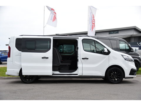 Renault Trafic 2.0 Blue dCi EDC 170 T29 L2H1 Anniversary Extra DC Virtual, Cruise, Camera, Carplay, LED, 170pk, Trekhaak, Stoelverwarming, multimedia, Sensoren, Uniek!