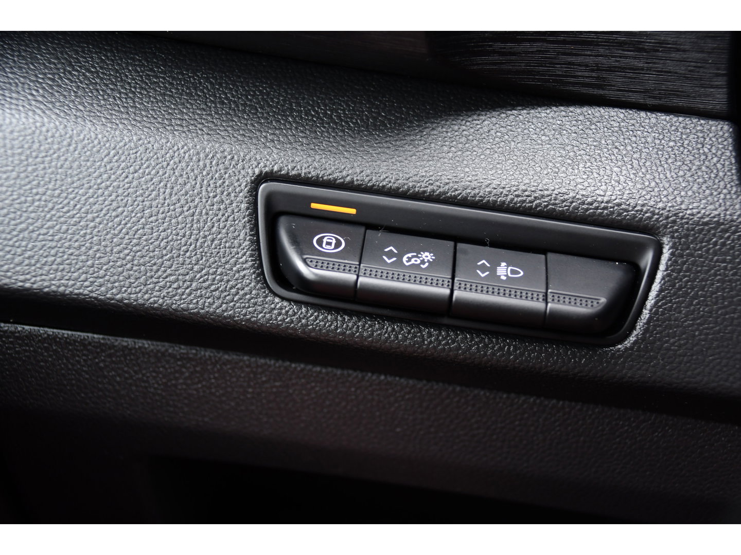Renault Trafic 2.0 Blue dCi EDC 170 T29 L2H1 Anniversary Extra DC Virtual, Cruise, Camera, Carplay, LED, 170pk, Trekhaak, Stoelverwarming, multimedia, Sensoren, Uniek!