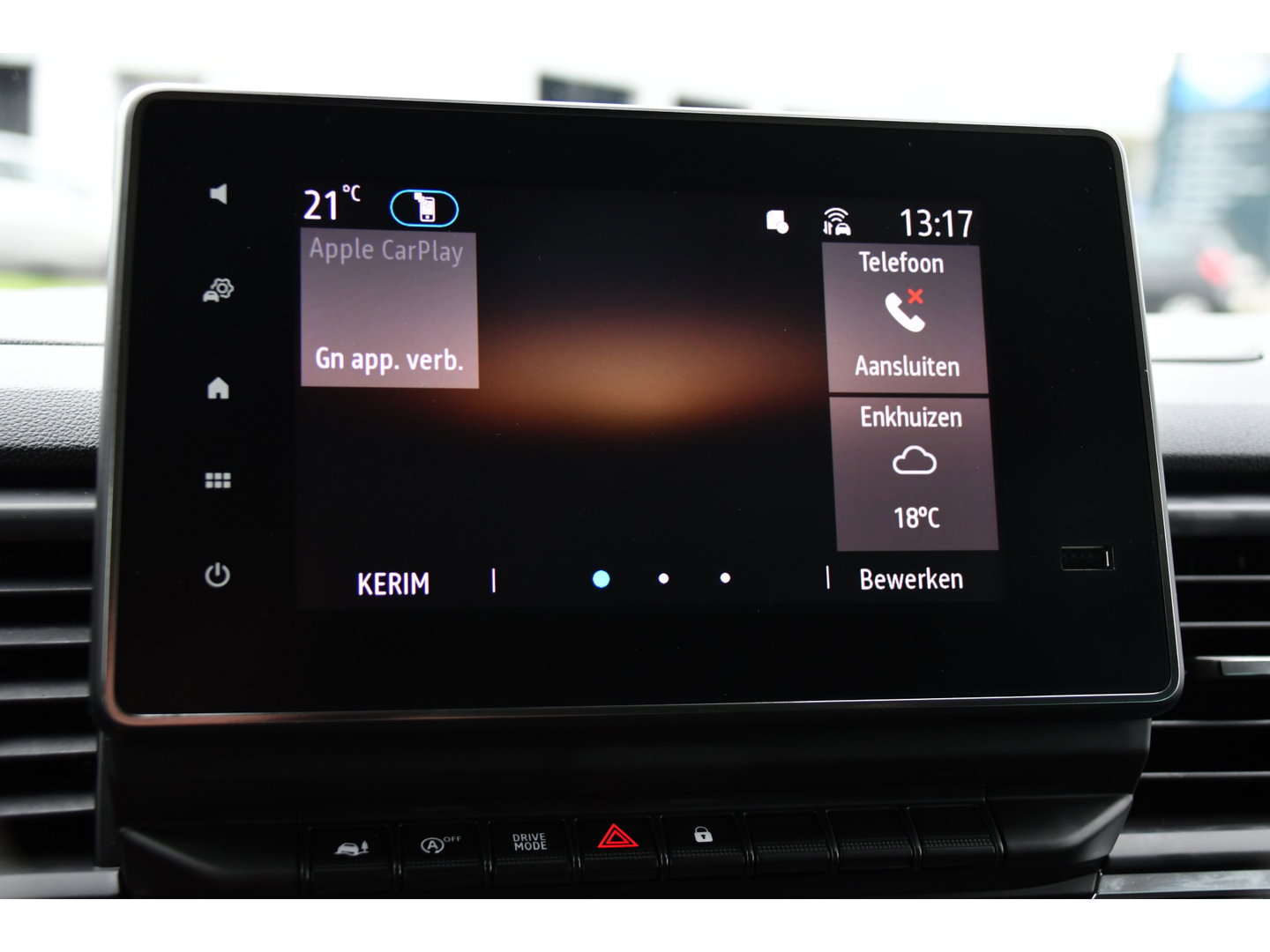 Renault Trafic 2.0 Blue dCi EDC 170 T29 L2H1 Anniversary Extra DC Virtual, Cruise, Camera, Carplay, LED, 170pk, Trekhaak, Stoelverwarming, multimedia, Sensoren, Uniek!