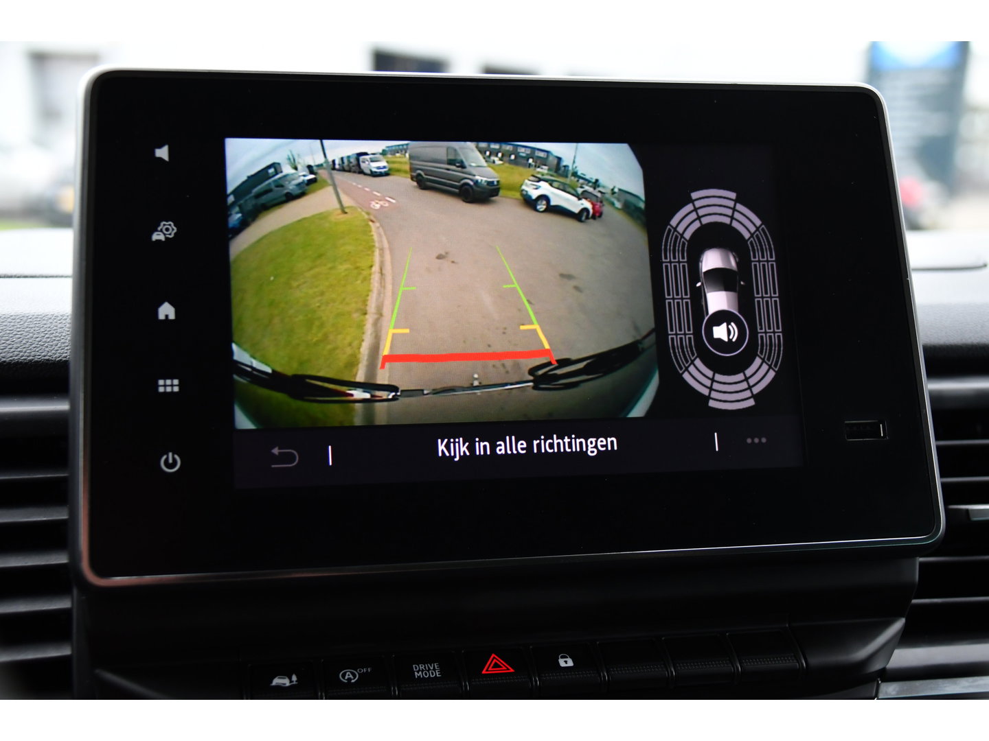 Renault Trafic 2.0 Blue dCi EDC 170 T29 L2H1 Anniversary Extra DC Virtual, Cruise, Camera, Carplay, LED, 170pk, Trekhaak, Stoelverwarming, multimedia, Sensoren, Uniek!