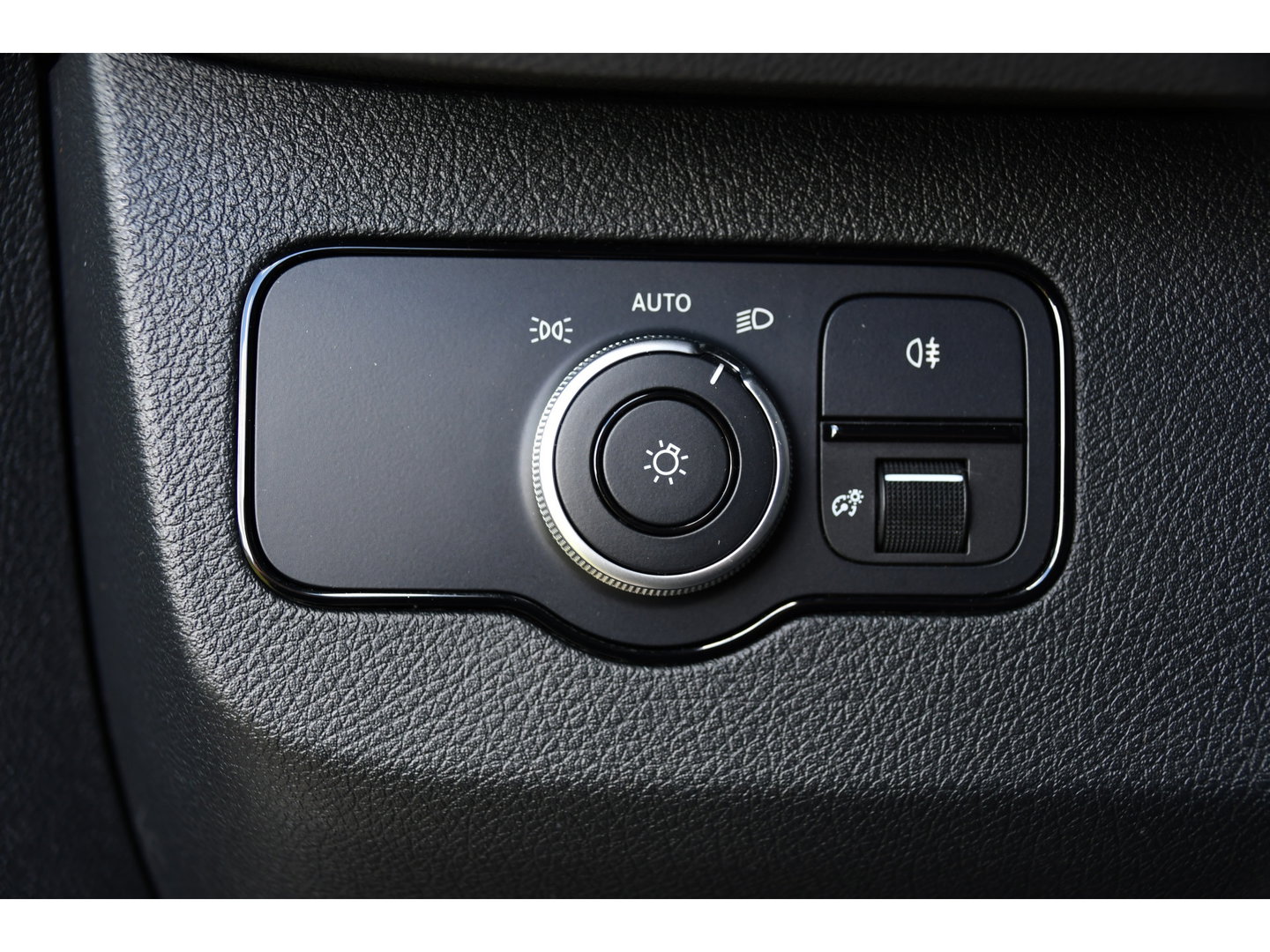 Mercedes-Benz Sprinter 317 1.9 CDI L2H1 RWD PB Edition Cruise, Camera, Carplay, LED, Mbux, Stoelverwarming, 170pk, Automaat, Uniek!