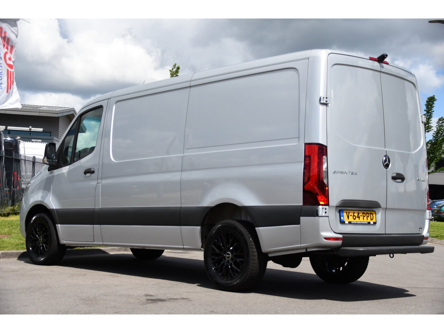 Mercedes-Benz Sprinter 317 1.9 CDI L2H1 RWD PB Edition Cruise, Camera, Carplay, LED, Mbux, Stoelverwarming, 170pk, Automaat, Uniek!