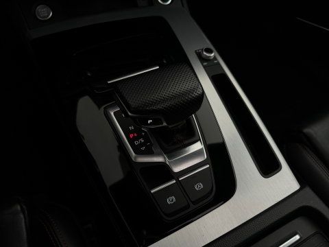 Audi Q5 55 TFSI e S Line Pano|RS Seat|B&O|Trekhaak|Luchtvering