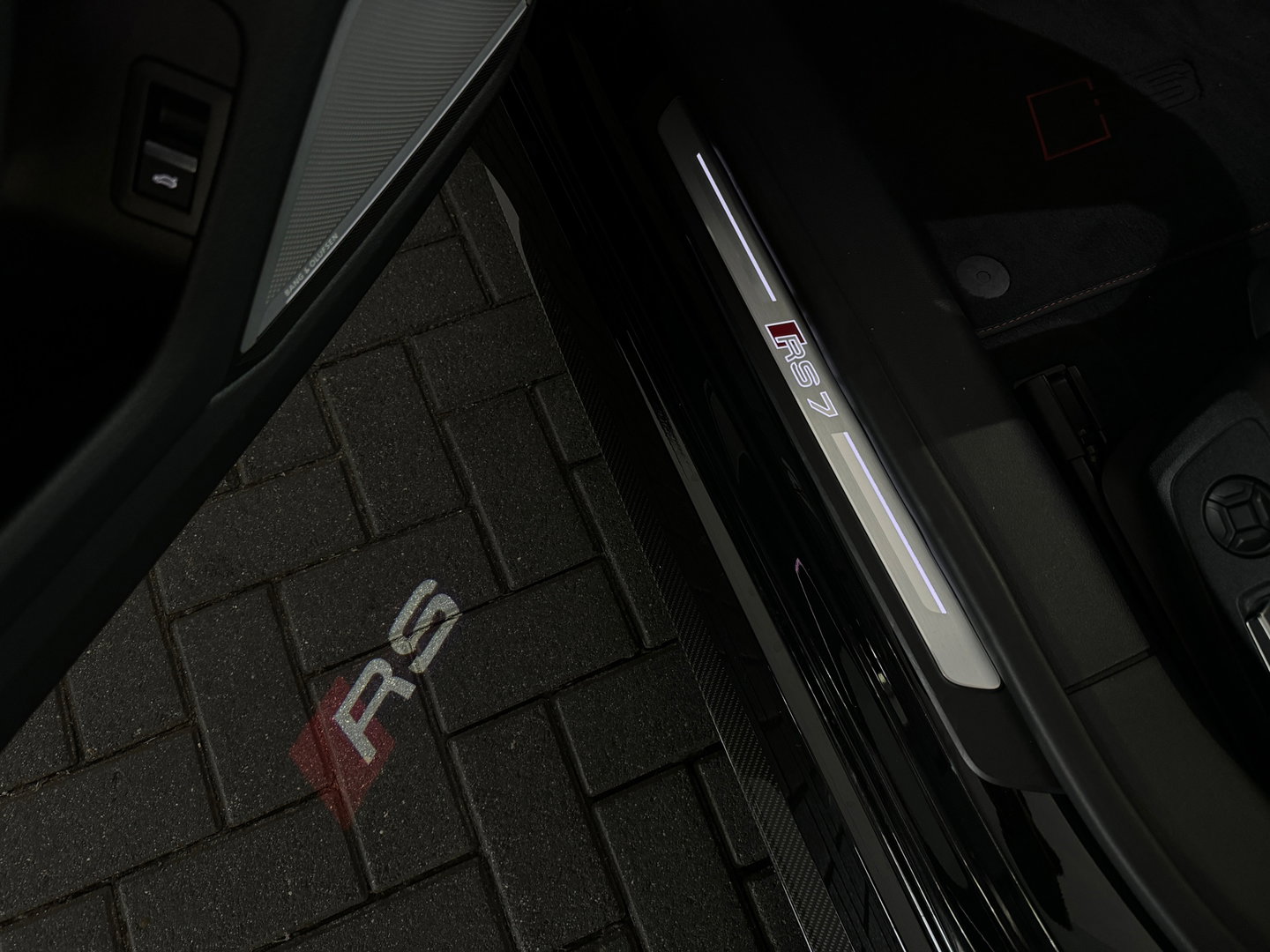 Audi RS7 Sportback 4.0 TFSI quattro Pano|Ceramic|B&O 3D|PPF