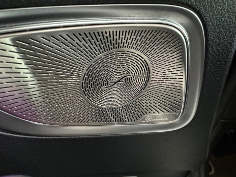 Mercedes-Benz C-Klasse 200 Launch AMG Pano|HuD|Burmester|Memory