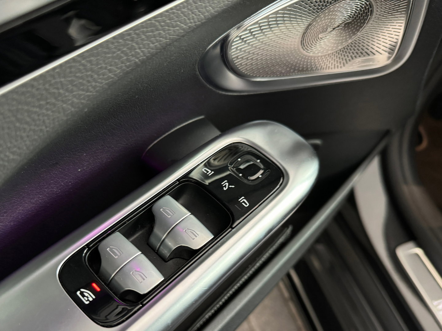Mercedes-Benz C-Klasse 200 Launch AMG Pano|HuD|Burmester|Memory