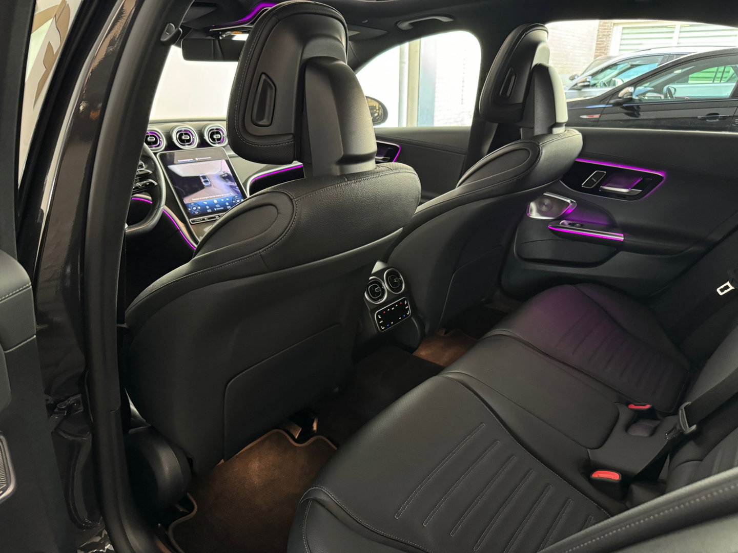 Mercedes-Benz C-Klasse 200 Launch AMG Pano|HuD|Burmester|Memory