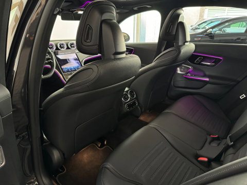 Mercedes-Benz C-Klasse 200 Launch AMG Pano|HuD|Burmester|Memory