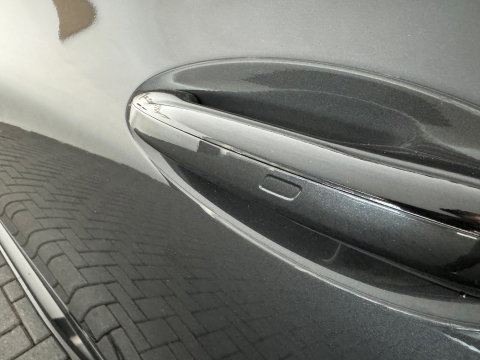 Mercedes-Benz C-Klasse 200 Launch AMG Pano|HuD|Burmester|Memory