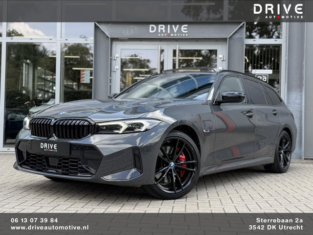 BMW 3 Serie - Touring 330e xDrive High Ex. M-Sport Pro |Pano|H/K|M-Seats|ACC|HUD|Trekhaak|19"|Dravit