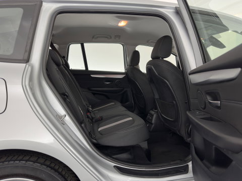 BMW 2 Serie Gran Tourer 220d xDrive [ 7-Pers. ] Aut. *HEAD-UP | FULL-LED | ADAPTIVE-CRUISE | HEATED-SPORTSEATS | NAVI-FULLMAP | ECC | TOWBAR | PDC | 17''ALU*