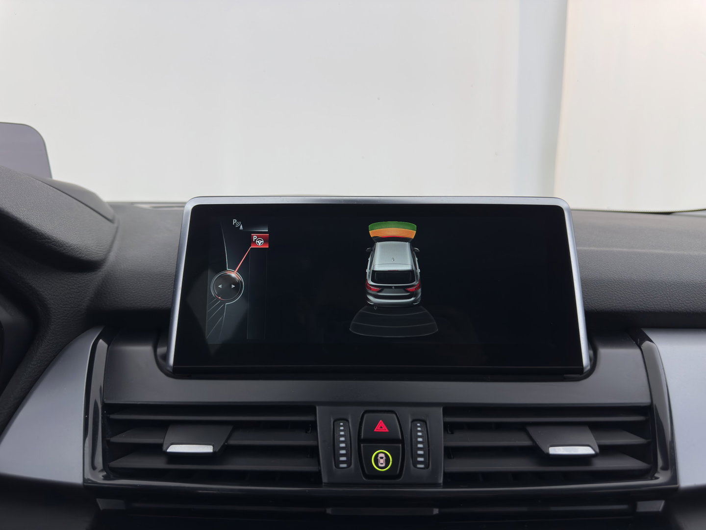BMW 2 Serie Gran Tourer 220d xDrive [ 7-Pers. ] Aut. *HEAD-UP | FULL-LED | ADAPTIVE-CRUISE | HEATED-SPORTSEATS | NAVI-FULLMAP | ECC | TOWBAR | PDC | 17''ALU*