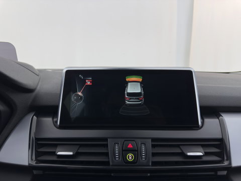 BMW 2 Serie Gran Tourer 220d xDrive [ 7-Pers. ] Aut. *HEAD-UP | FULL-LED | ADAPTIVE-CRUISE | HEATED-SPORTSEATS | NAVI-FULLMAP | ECC | TOWBAR | PDC | 17''ALU*