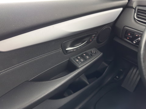 BMW 2 Serie Gran Tourer 220d xDrive [ 7-Pers. ] Aut. *HEAD-UP | FULL-LED | ADAPTIVE-CRUISE | HEATED-SPORTSEATS | NAVI-FULLMAP | ECC | TOWBAR | PDC | 17''ALU*