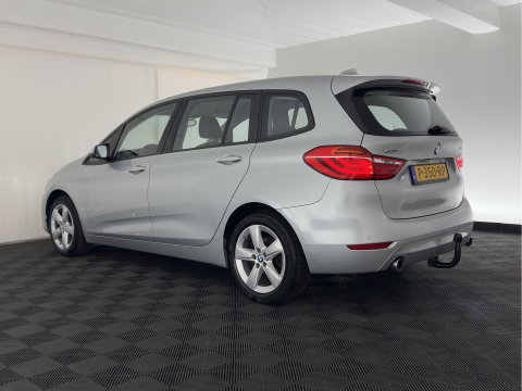 BMW 2 Serie Gran Tourer 220d xDrive [ 7-Pers. ] Aut. *HEAD-UP | FULL-LED | ADAPTIVE-CRUISE | HEATED-SPORTSEATS | NAVI-FULLMAP | ECC | TOWBAR | PDC | 17''ALU*