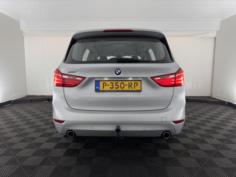 BMW 2 Serie Gran Tourer 220d xDrive [ 7-Pers. ] Aut. *HEAD-UP | FULL-LED | ADAPTIVE-CRUISE | HEATED-SPORTSEATS | NAVI-FULLMAP | ECC | TOWBAR | PDC | 17''ALU*