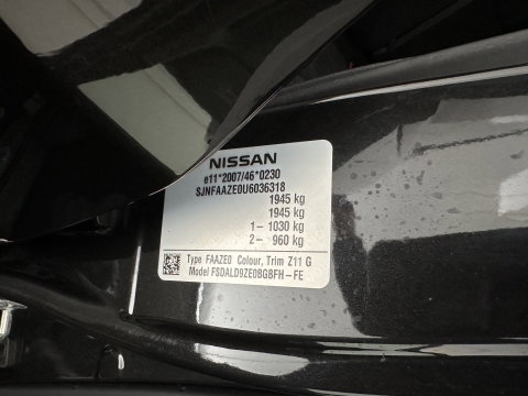 Nissan Leaf Tekna 24 kWh (Incl-Battery){Soh-75%} Aut. *HEATPUMP | VELOURS | DIGI-COCKPIT | CRUISE | NAVI-FULLMAP | HEATED-COMFORTSEATS | PDC | ECC | PRIVACY-GLASS | CAMERA | 17"ALU*