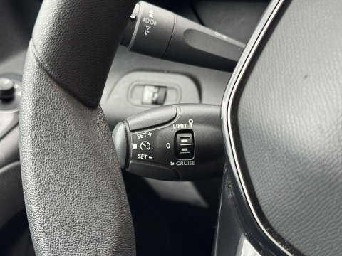 Peugeot Partner 1.5 BlueHDI Premium | Apple Carplay | Airconditioning | Stop&GO | DAB | Parkeersensoren | Bluetooth |