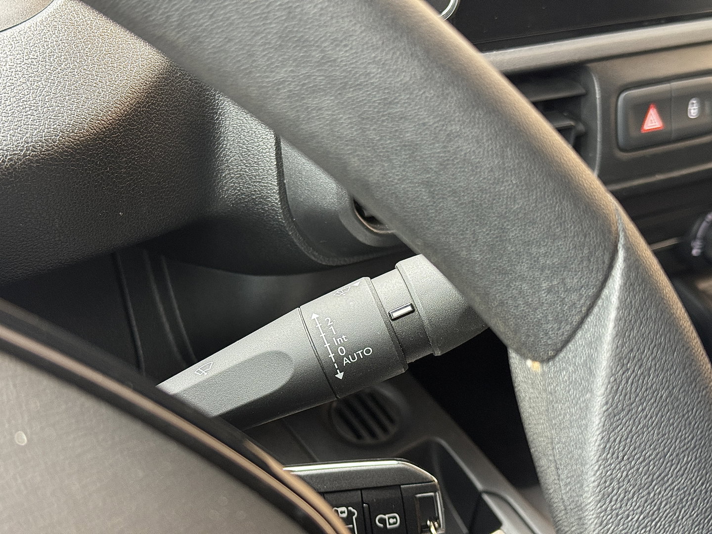 Peugeot Partner 1.5 BlueHDI Premium | Apple Carplay | Airconditioning | Stop&GO | DAB | Parkeersensoren | Bluetooth |