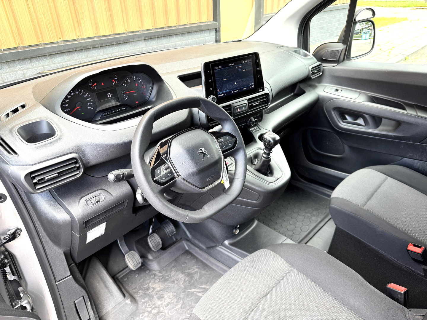 Peugeot Partner 1.5 BlueHDI Premium | Marge! | Apple Carplay | Airconditioning | Stop&GO | DAB | Parkeersensoren | Bluetooth |