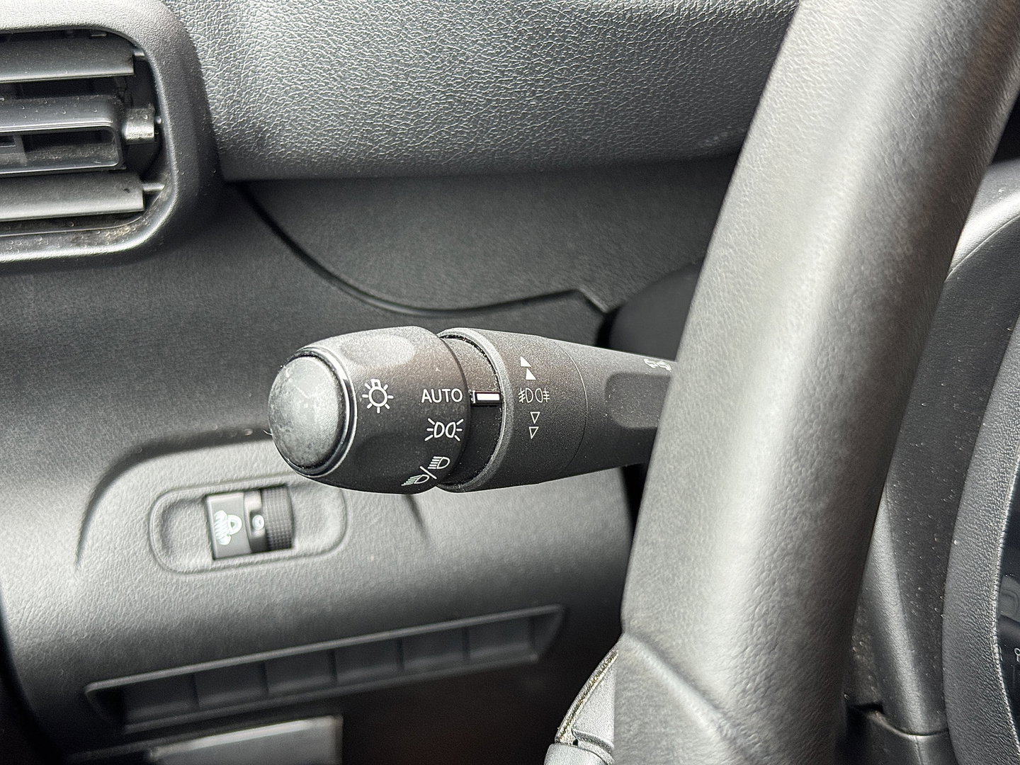 Peugeot Partner 1.5 BlueHDI Premium | Marge! | Apple Carplay | Airconditioning | Stop&GO | DAB | Parkeersensoren | Bluetooth |