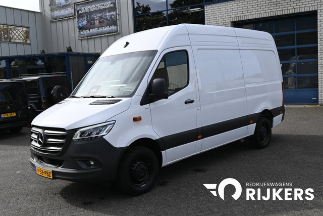Mercedes-Benz Sprinter - 317 CDI L2H2 Pro LED verlichting, Geveerde stoel, Etc.